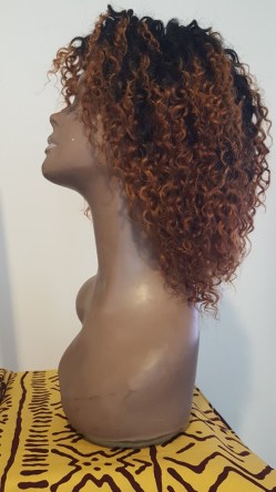 perruque-courte-coloree